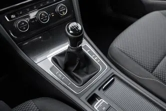 Volkswagen Golf, 1.5, 96 kW, bensiin, manuaal