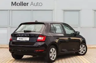 Škoda Fabia, 1.0, 70 kW, бензин, механическая