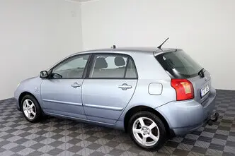 Toyota Corolla, 1.6, 81 kW, бензин, механическая, передний привод