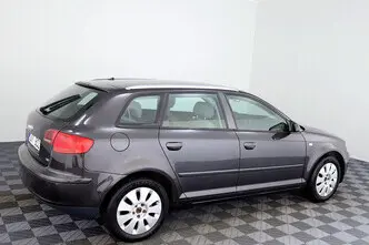 Audi A3, 1.6, 75 kW, bensiin, automaat, esivedu