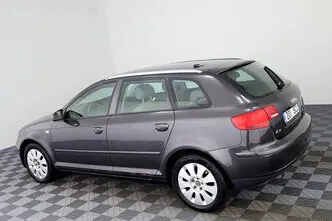 Audi A3, 1.6, 75 kW, bensiin, automaat, esivedu