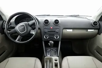 Audi A3, 1.6, 75 kW, bensiin, automaat, esivedu