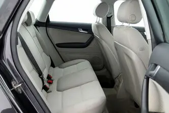 Audi A3, 1.6, 75 kW, bensiin, automaat, esivedu