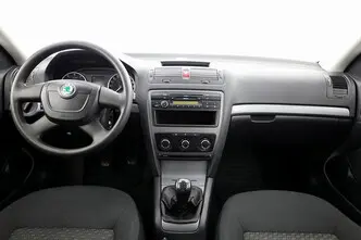 Škoda Octavia, 1.6, 75 kW, bensiin, manuaal, esivedu
