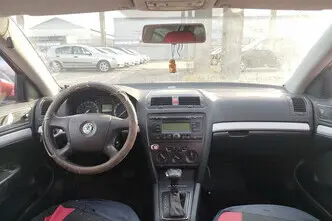 Škoda Octavia, 1.9, 77 kW, diisel, automaat, esivedu