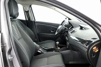 Renault Megane, 1.6, 81 kW, bensiin, manuaal, esivedu