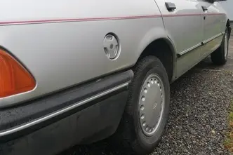 Ford Sierra, 2.0, 77 kW, bensiin, manuaal, tagavedu