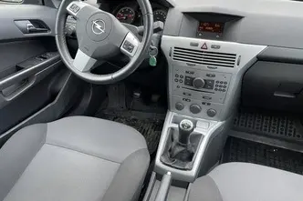 Opel Astra, 1.6, 85 kW, bensiin, manuaal, esivedu