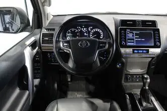 Toyota Land Cruiser, 2.8, 150 kW, diesel, automatic, four-wheel drive