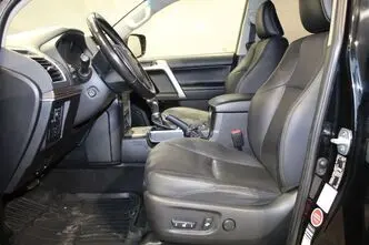 Toyota Land Cruiser, 2.8, 150 kW, diesel, automatic, four-wheel drive