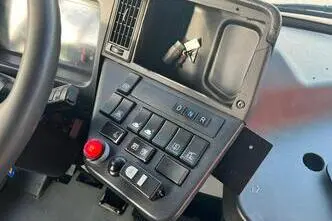 Volvo B5LH 7900 4x2, 177 kW, diesel, automatic