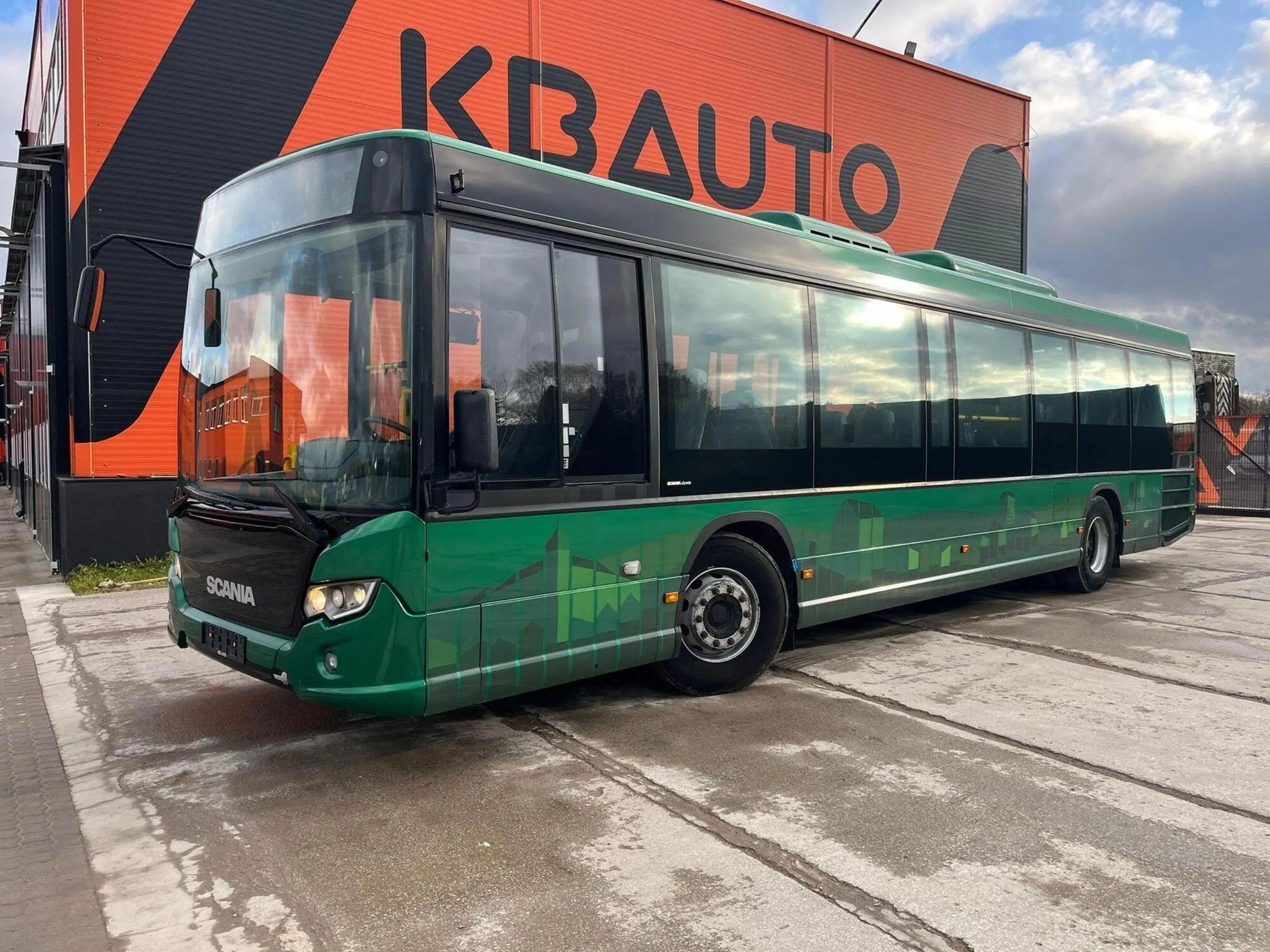 Scania K, 235 kW, diisel, automaat