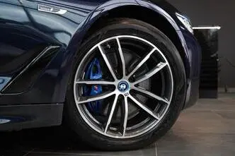 BMW 530, 2.0, 135 kW, uzlādējams hibrīds, automātiskā, pilnpiedziņa