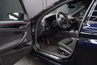 BMW 530, 2.0, 135 kW, uzlādējams hibrīds, automātiskā, pilnpiedziņa