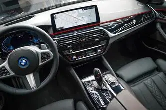 BMW 530, 2.0, 135 kW, uzlādējams hibrīds, automātiskā, pilnpiedziņa