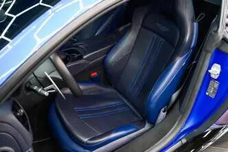 Aston Martin Vantage, 4.0, 375 kW, petrol, automatic, rear-wheel drive