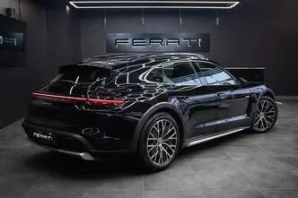 Porsche Taycan, 140 kW, electric, automatic, four-wheel drive