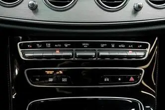 Mercedes-Benz E 300, 2.0, 143 kW, hibrīds, automātiskā, aizmugurējā piedziņa