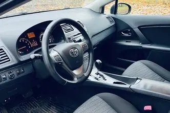 Toyota Avensis, 1.8, 108 kW, bensiin, automaat, esivedu
