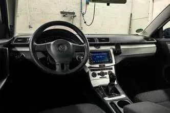 Volkswagen Passat, 1.6, 77 kW, diesel, manual, front-wheel drive