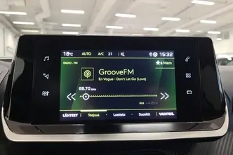 Peugeot 208, 1.2, 74 kW, petrol, manual, front-wheel drive