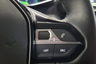 Peugeot 208, 1.2, 74 kW, petrol, manual, front-wheel drive