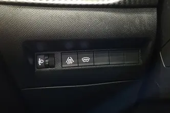 Peugeot 208, 1.2, 74 kW, petrol, manual, front-wheel drive