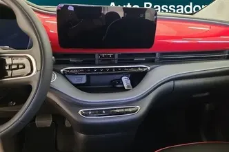 Fiat 500e, 87 kW, electric, automatic, front-wheel drive