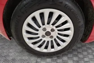 Fiat 500e, 87 kW, electric, automatic, front-wheel drive