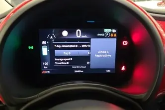 Fiat 500e, 87 kW, electric, automatic, front-wheel drive