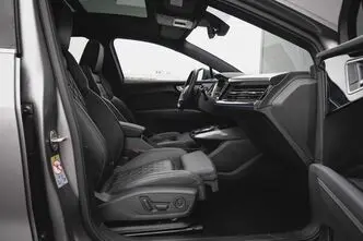 Audi Q4 e-tron, 70 kW, electric, automatic, rear-wheel drive