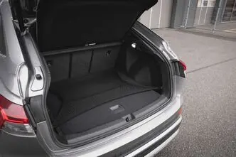 Audi Q4 e-tron, 70 kW, electric, automatic, rear-wheel drive