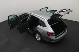 Škoda Superb, 1.6, 88 kW, diisel, automaat, esivedu