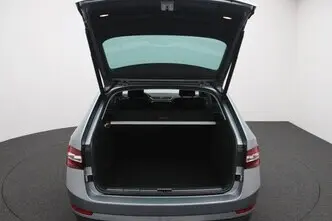 Škoda Superb, 1.6, 88 kW, diisel, automaat, esivedu