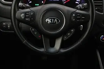 Kia Carens, 1.6, 99 kW, bensiin, manuaal, esivedu