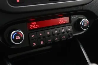 Kia Carens, 1.6, 99 kW, bensiin, manuaal, esivedu