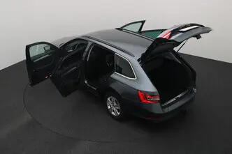 Škoda Superb, 1.6, 88 kW, diisel, automaat, esivedu