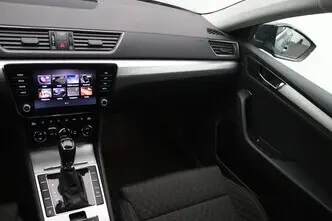 Škoda Superb, 1.6, 88 kW, diisel, automaat, esivedu