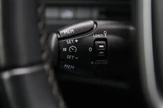 Peugeot 3008, 1.6, 88 kW, diisel, automaat, esivedu