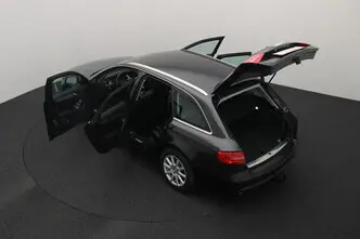 Audi A4, 1.8, 125 kW, bensiin, automaat, esivedu