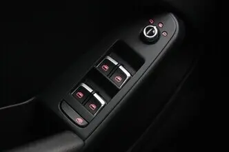 Audi A4, 1.8, 125 kW, bensiin, automaat, esivedu