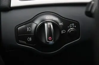 Audi A4, 1.8, 125 kW, bensiin, automaat, esivedu