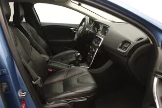 Volvo V40, 2.0, 88 kW, diisel, manuaal, esivedu