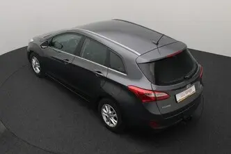 Hyundai i30, 1.6, 99 kW, bensiin, manuaal, esivedu
