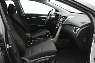 Hyundai i30, 1.6, 99 kW, bensiin, manuaal, esivedu