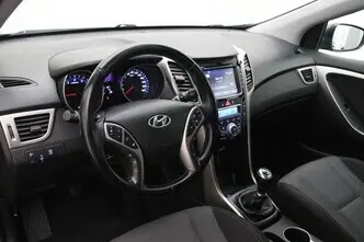 Hyundai i30, 1.6, 99 kW, bensiin, manuaal, esivedu