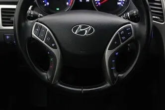 Hyundai i30, 1.6, 99 kW, bensiin, manuaal, esivedu