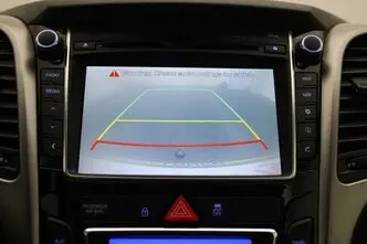 Hyundai i30, 1.6, 99 kW, bensiin, manuaal, esivedu