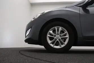 Hyundai i30, 1.6, 99 kW, bensiin, manuaal, esivedu