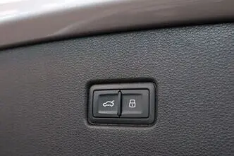 Audi Q5, 2.0, 195 kW, hübriid, automaat, nelikvedu